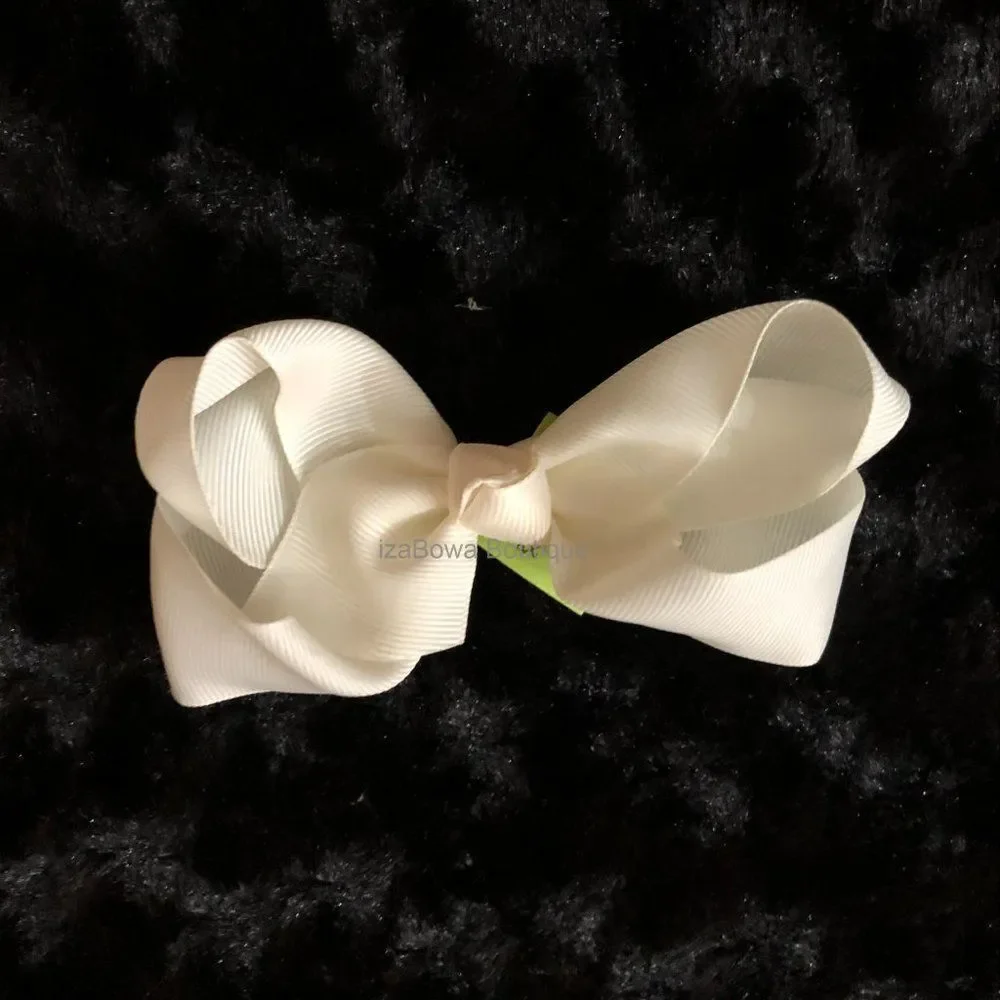 *****  Ivory 4
